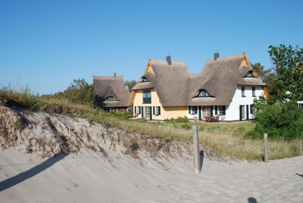 Ferienwohnungen Duenenmeer Dierhagen Exterior photo